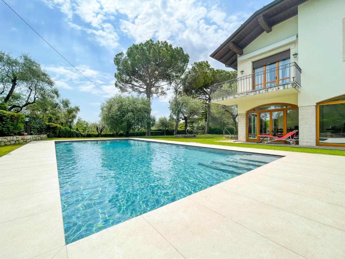 Villa Antonio ซานเฟลีเช เดล เบนาโก ภายนอก รูปภาพ